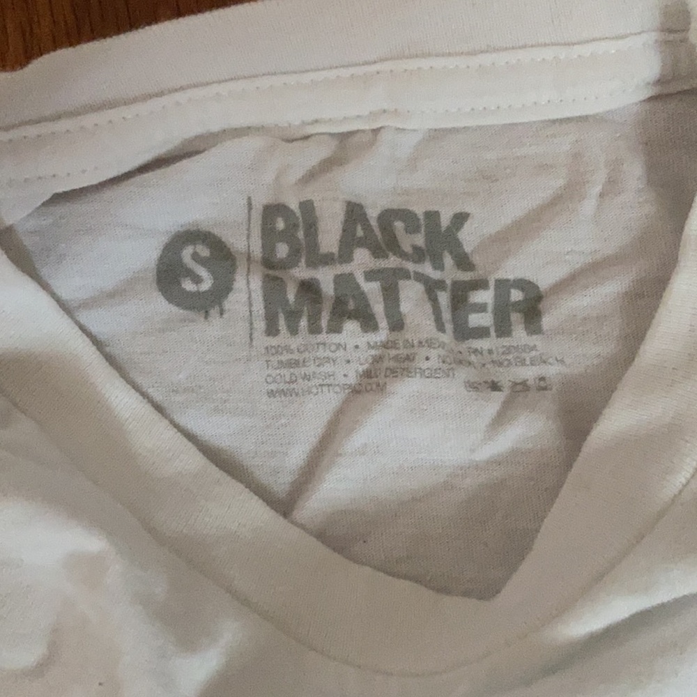 BLACK MATTER | t-shirt - Picture 2 of 4